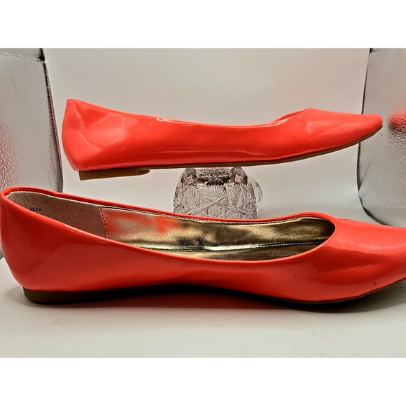 Ibiza Coral Pointed Toe Slip On Steve Madden Flats Size 6.5M Patent Leather EUC - Picture 6 of 8